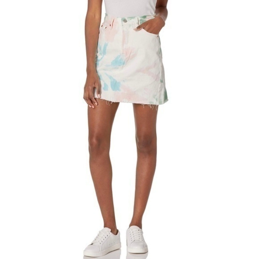 Levi’s Women's High-Rise Deconstructed Skirt